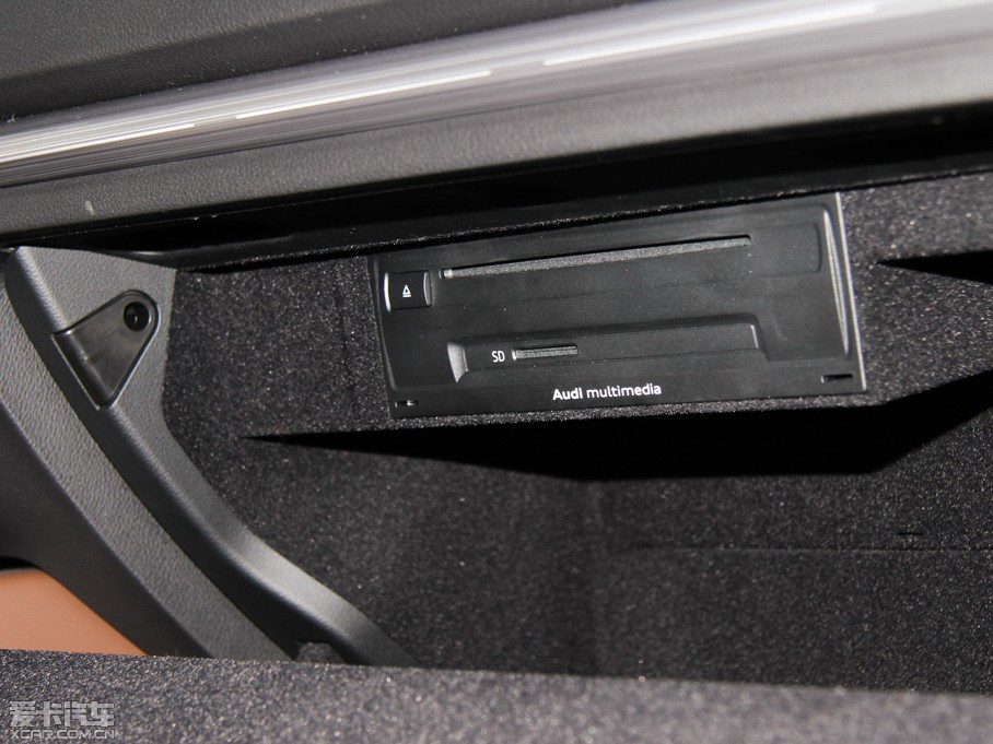 2014WA3 Limousine 35 TFSI m