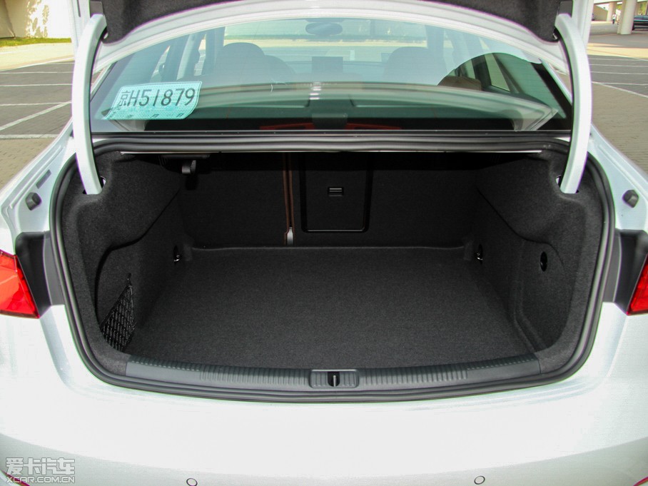 2014WA3 Limousine 35 TFSI m