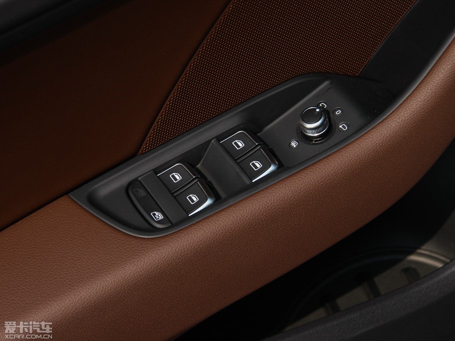 2014WA3 Limousine 35 TFSI m