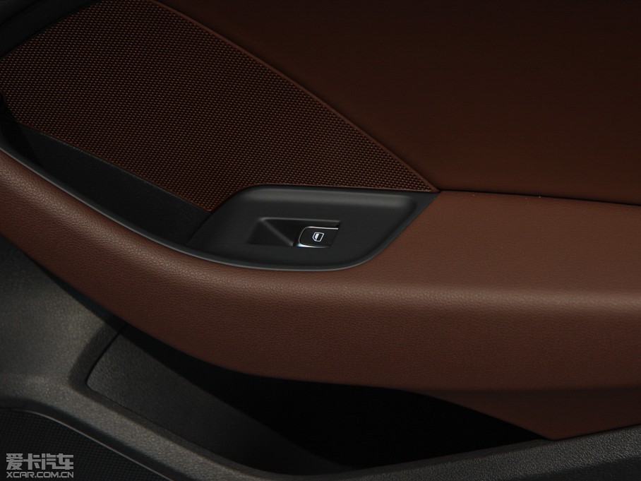 2014WA3 Limousine 35 TFSI m