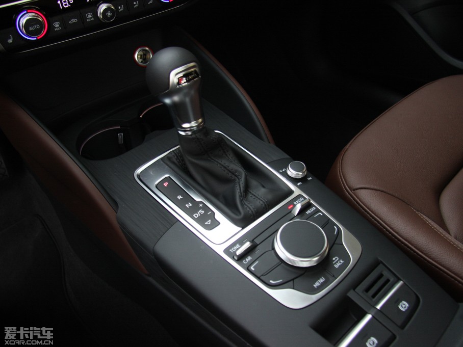 2014WA3 Limousine 35 TFSI m