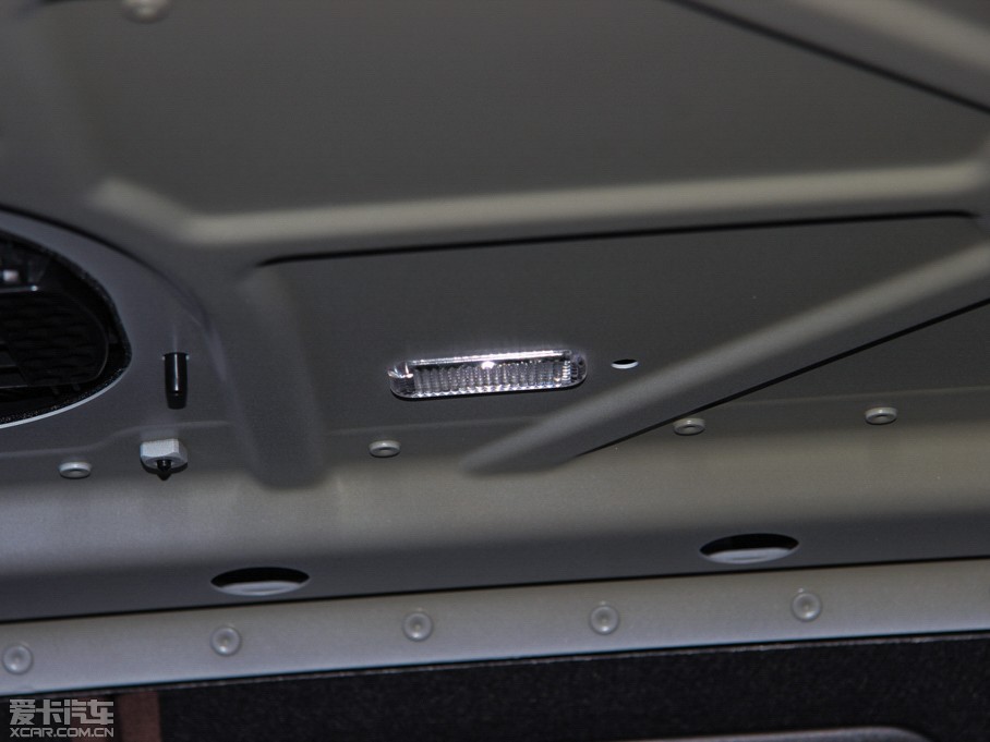 2014?yun)WA3 Limousine 35 TFSI m