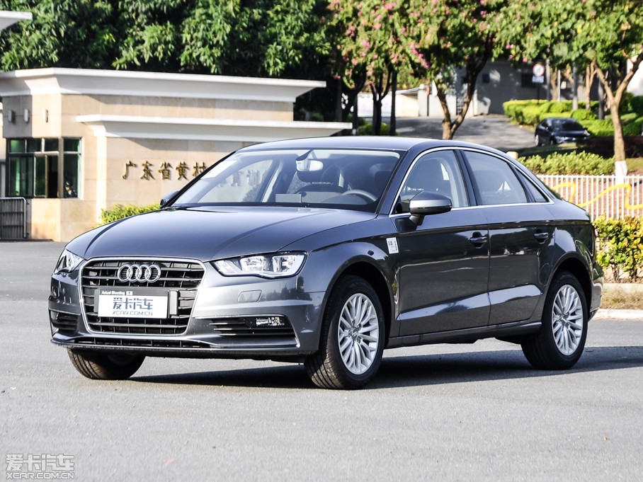 2014WA3 Limousine 35 TFSI Mȡ