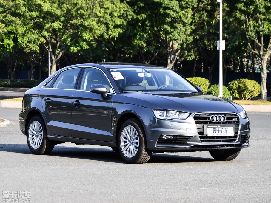 2014?yun)WA3 Limousine 35 TFSI M(jn)ȡ