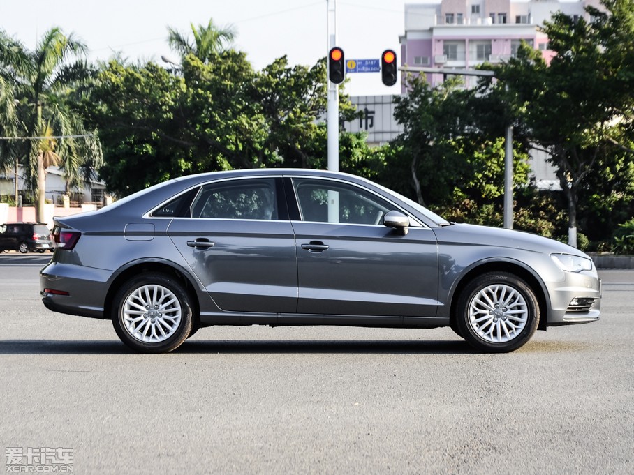 2014��W��A3 Limousine 35 TFSI �Mȡ��