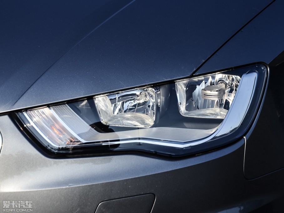 2014WA3 Limousine 35 TFSI Mȡ