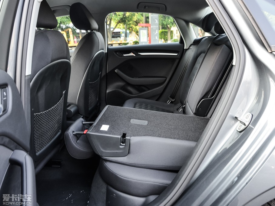 2014WA3 Limousine 35 TFSI Mȡ