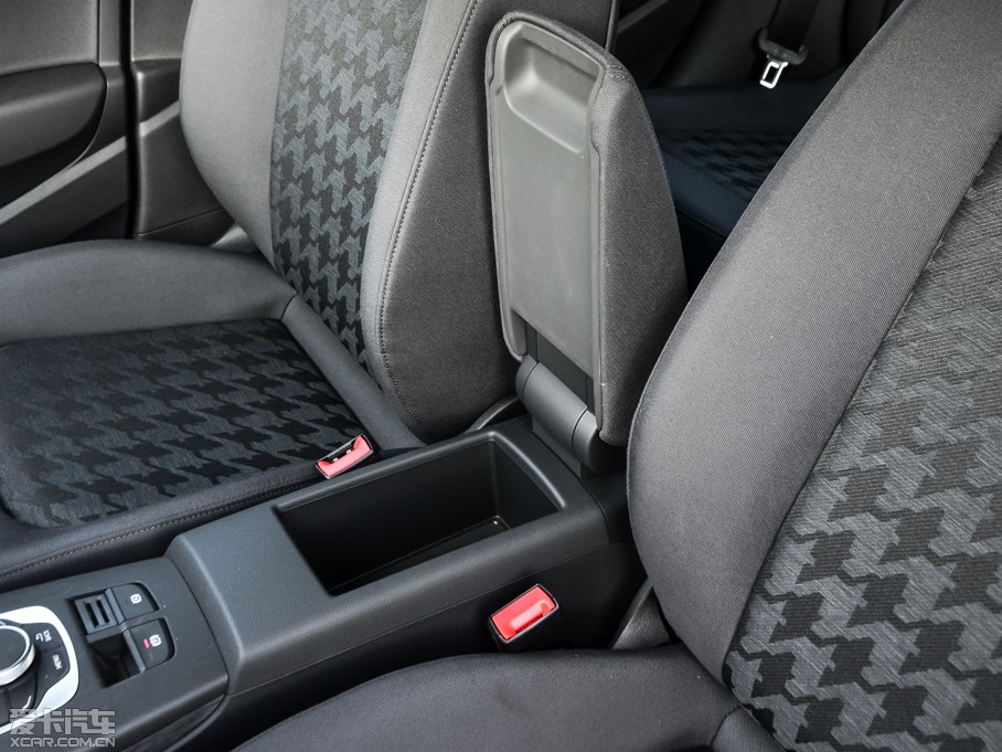 2014WA3 Limousine 35 TFSI Mȡ