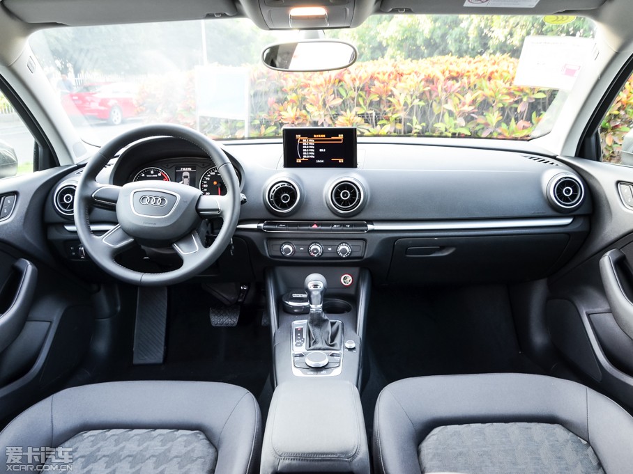 2014WA3 Limousine 35 TFSI Mȡ