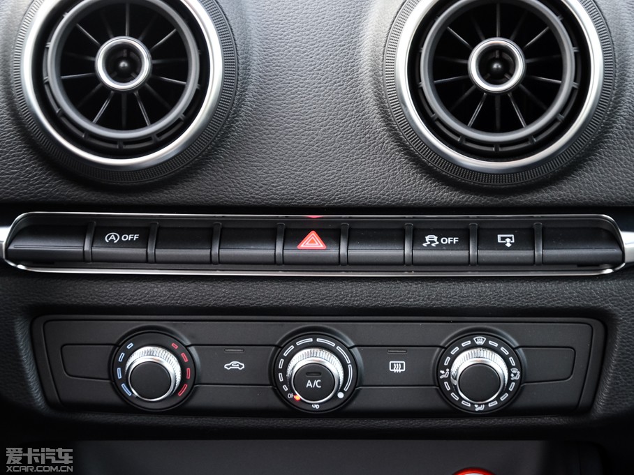 2014?yun)WA3 Limousine 35 TFSI M(jn)ȡ