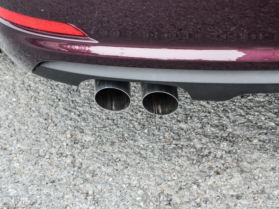 2014WA3 Limousine 35 TFSI r