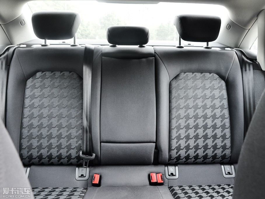 2014WA3 Limousine 35 TFSI r