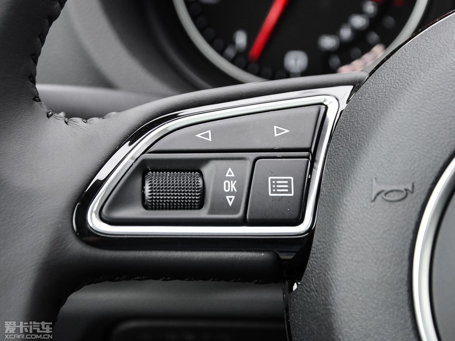 2014WA3 Limousine 35 TFSI r