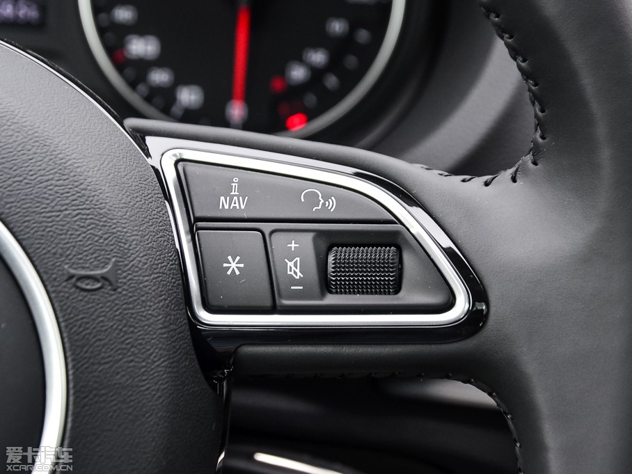 2014WA3 Limousine 35 TFSI r