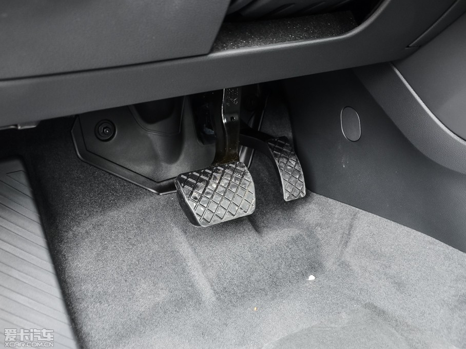 2014WA3 Limousine 35 TFSI r