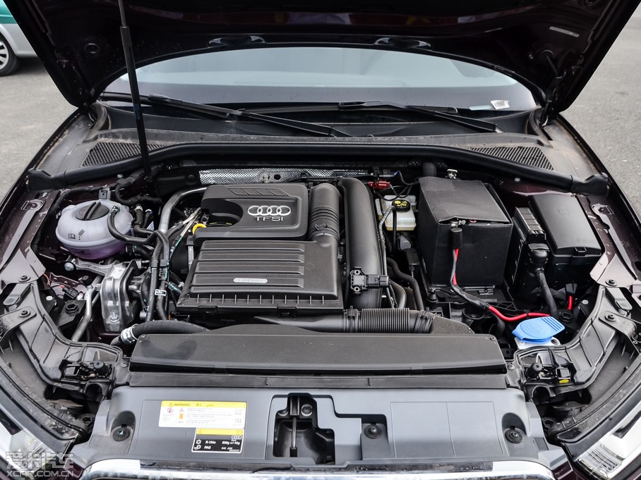 2014WA3 Limousine 35 TFSI r