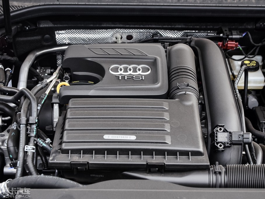 2014WA3 Limousine 35 TFSI r