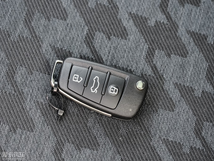 2014WA3 Limousine 35 TFSI r