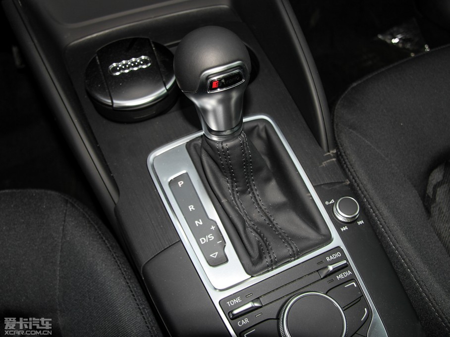 2014WA3 Limousine 35 TFSI r