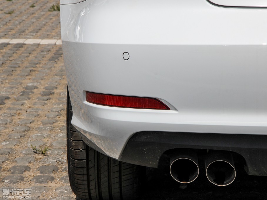 2014WA3 Limousine 35 TFSI r