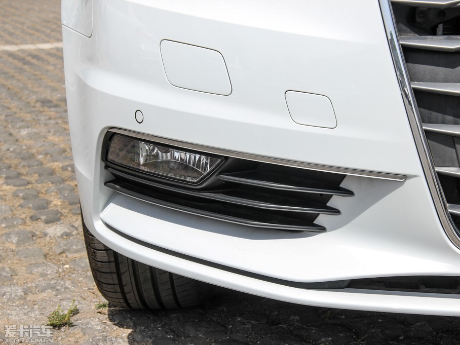 2014WA3 Limousine 35 TFSI r