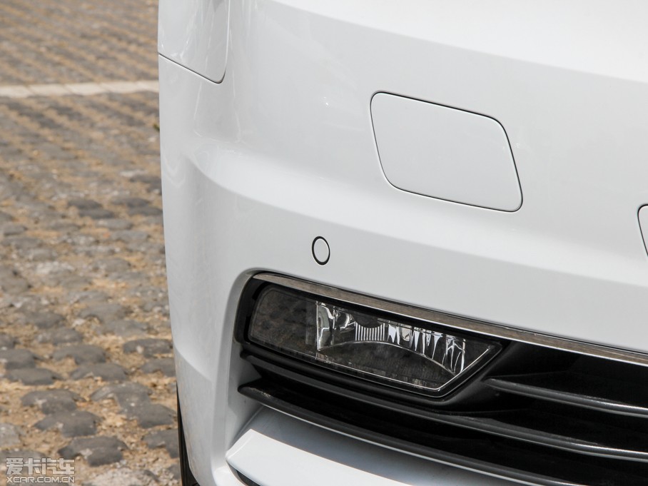 2014WA3 Limousine 35 TFSI r