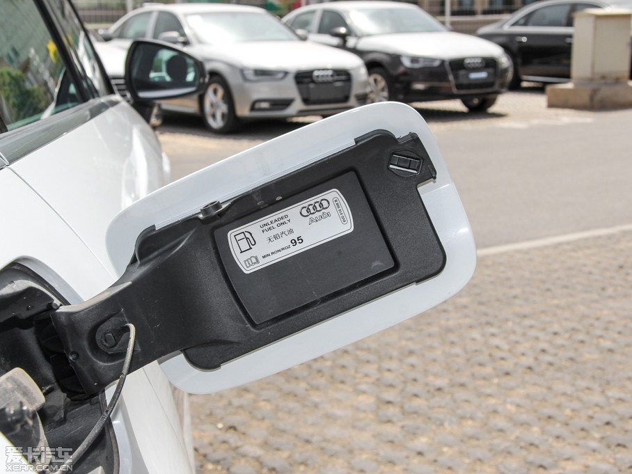 2014WA3 Limousine 35 TFSI r