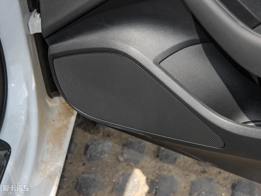 2014WA3 Limousine 35 TFSI r