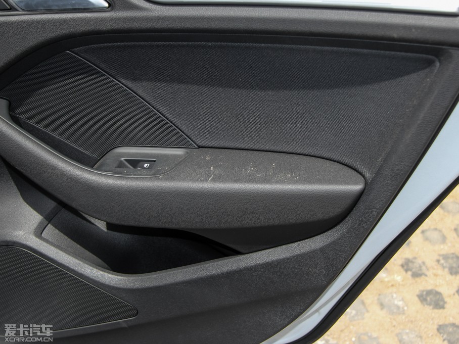 2014WA3 Limousine 35 TFSI r