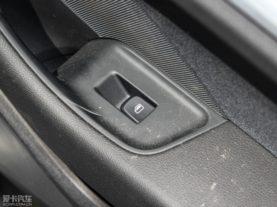 2014WA3 Limousine 35 TFSI r