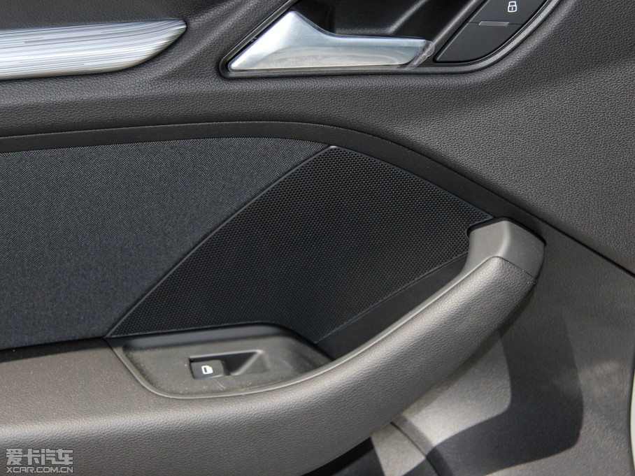 2014?yun)WA3 Limousine 35 TFSI r(sh)