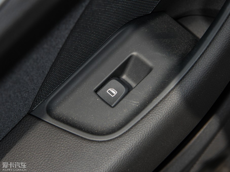 2014WA3 Limousine 35 TFSI r