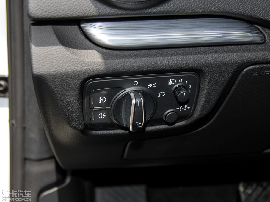 2014?yun)WA3 Limousine 35 TFSI r(sh)