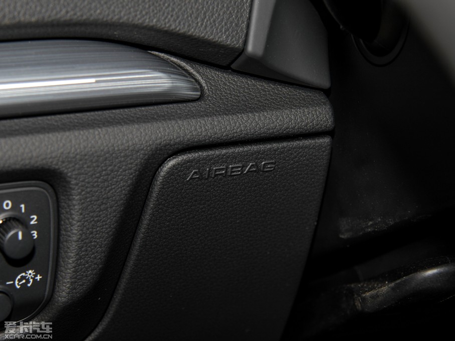 2014WA3 Limousine 35 TFSI r