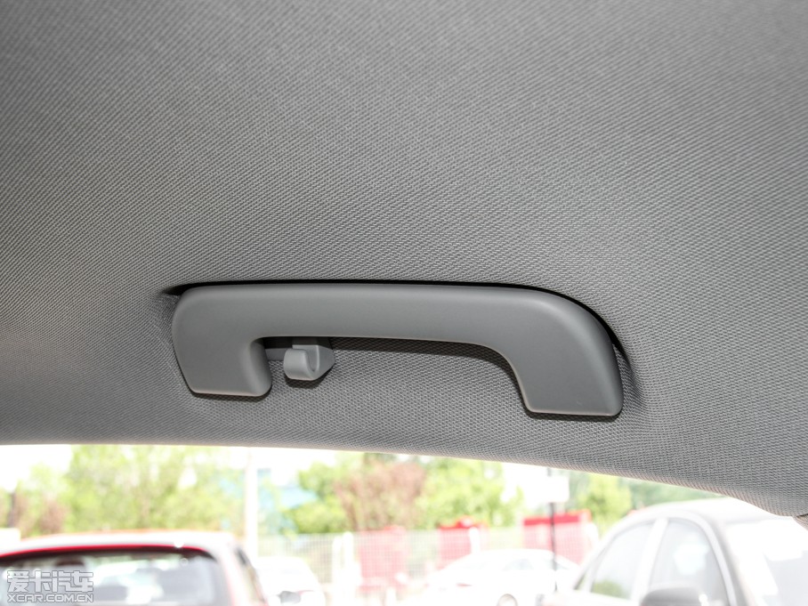 2014?yun)WA3 Limousine 35 TFSI r(sh)