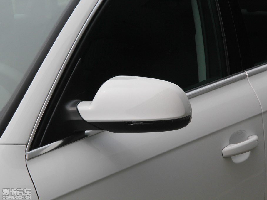 2015WA4L 30 TFSI Ԅm