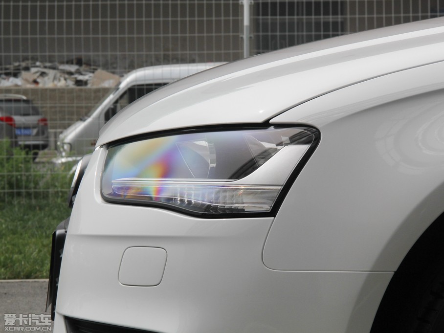 2015?yun)WA4L 30 TFSI Ԅ(dng)m