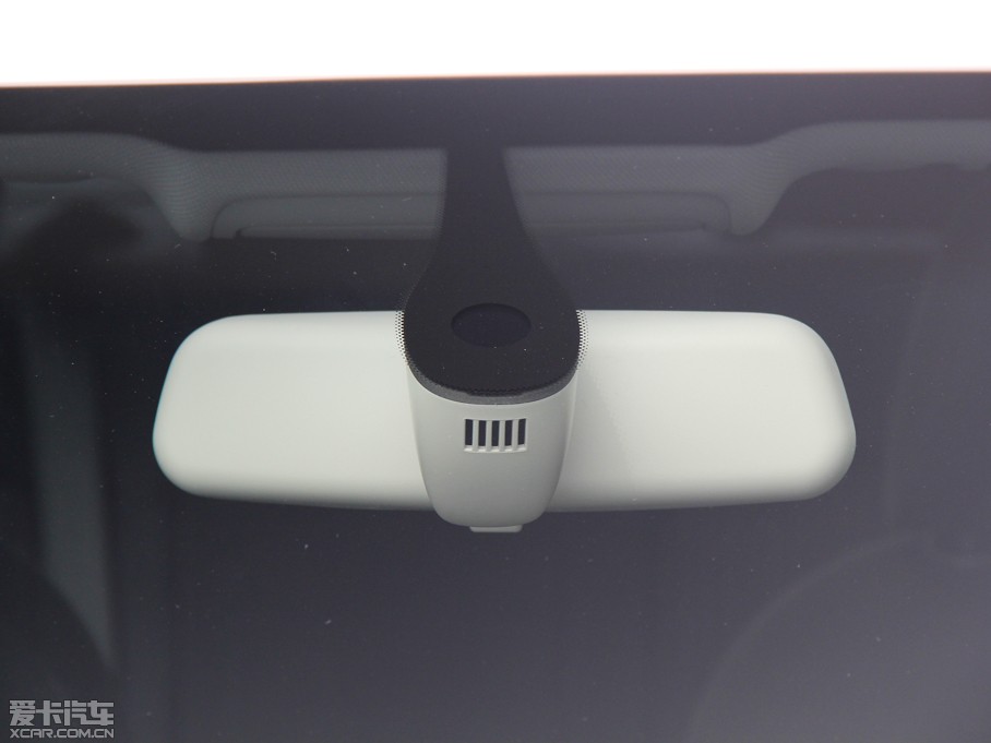 2015WA4L 30 TFSI Ԅm