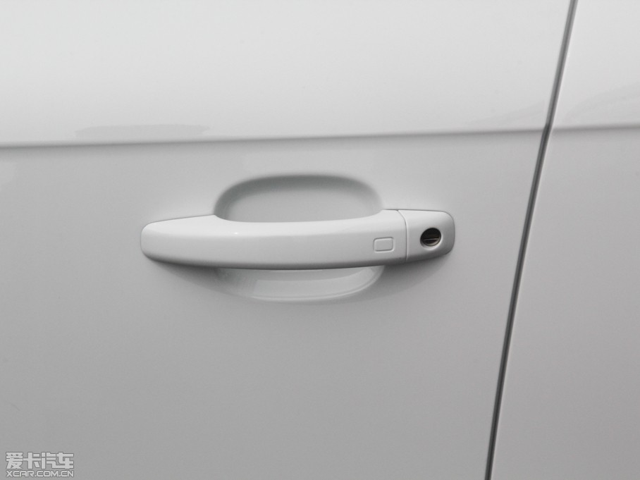 2015?yun)WA4L 30 TFSI Ԅ(dng)m