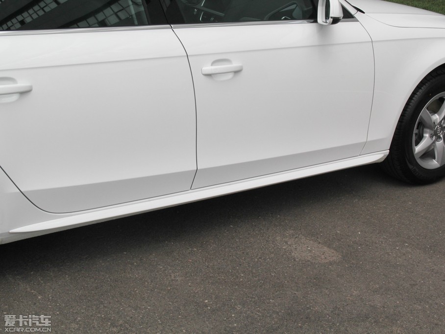 2015WA4L 30 TFSI Ԅm