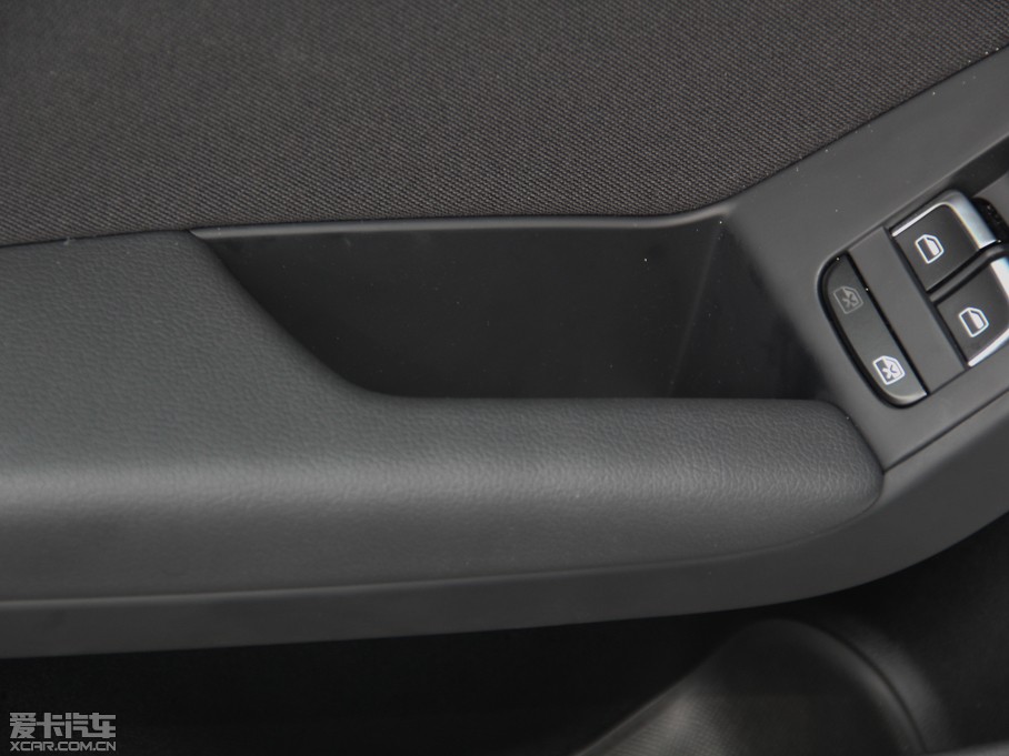 2015WA4L 30 TFSI Ԅm