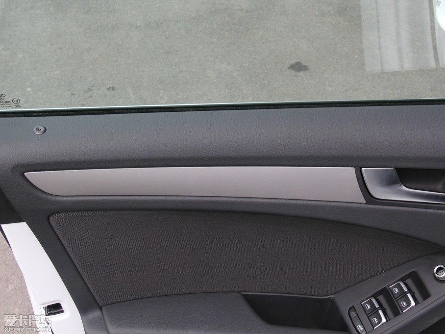 2015WA4L 30 TFSI Ԅm