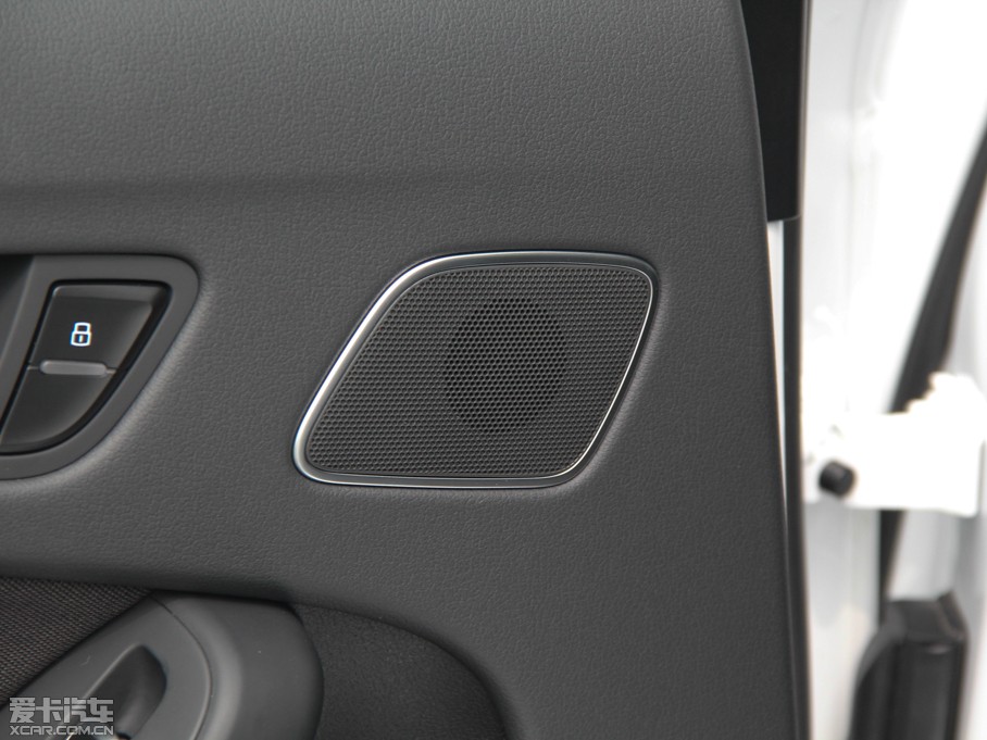 2015WA4L 30 TFSI Ԅm