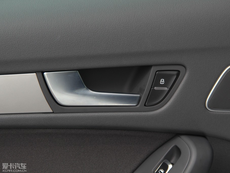 2015?yun)WA4L 30 TFSI Ԅ(dng)m