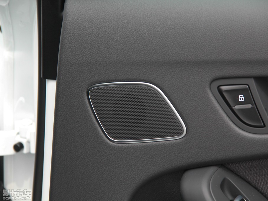 2015WA4L 30 TFSI Ԅm