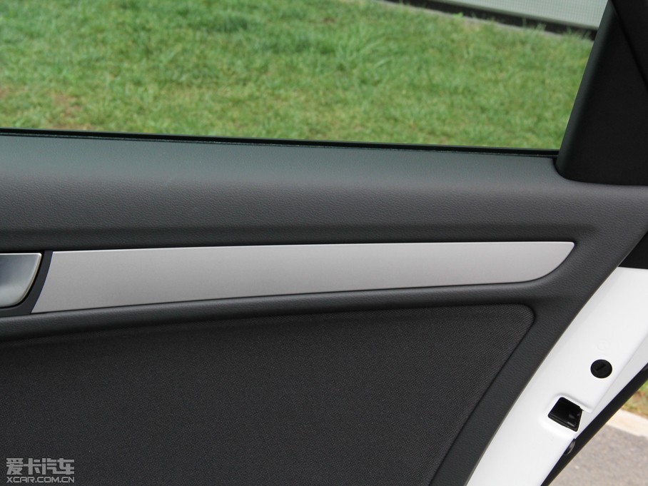 2015WA4L 30 TFSI Ԅm