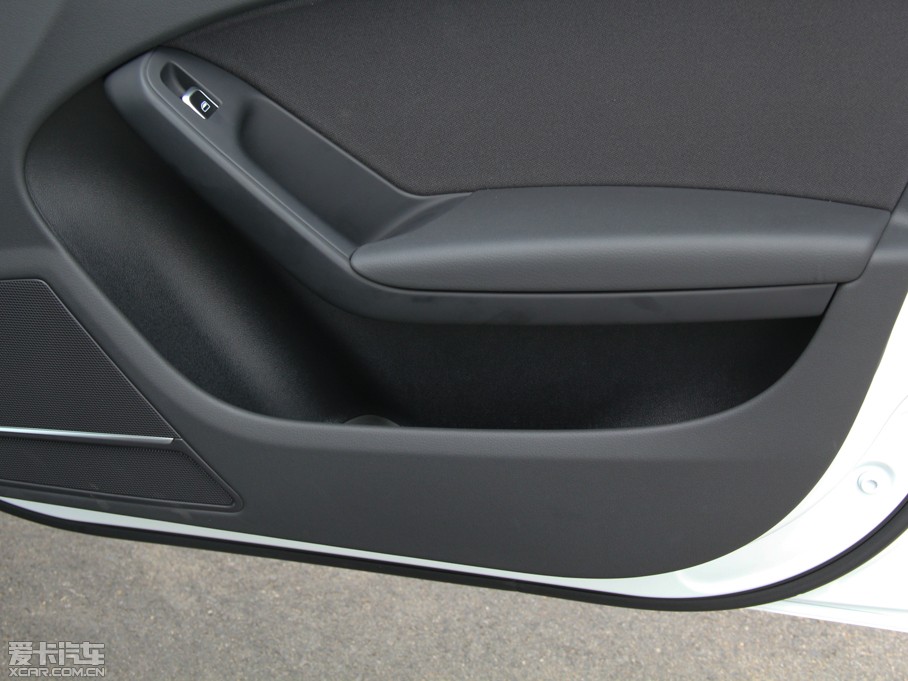 2015?yun)WA4L 30 TFSI Ԅ(dng)m