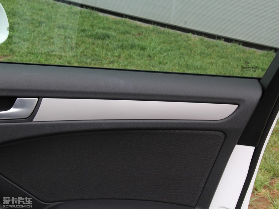 2015WA4L 30 TFSI Ԅm