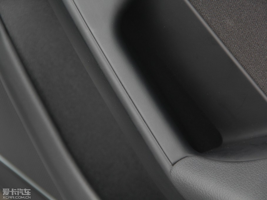 2015WA4L 30 TFSI Ԅm