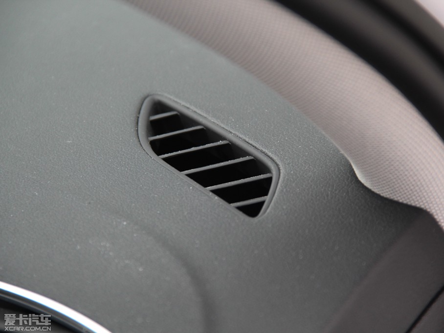 2015?yun)WA4L 30 TFSI Ԅ(dng)m